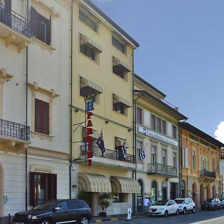 Hotel Pardini Viareggio Bagian luar foto