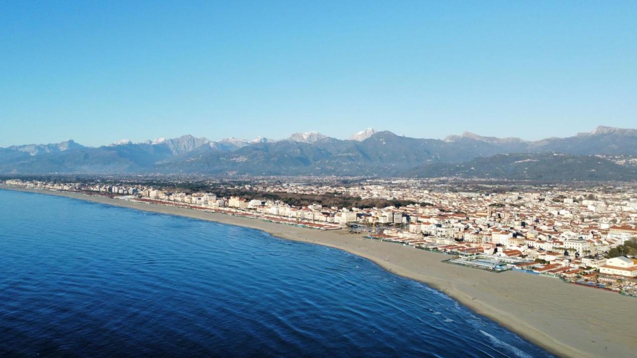 Hotel Pardini Viareggio Bagian luar foto