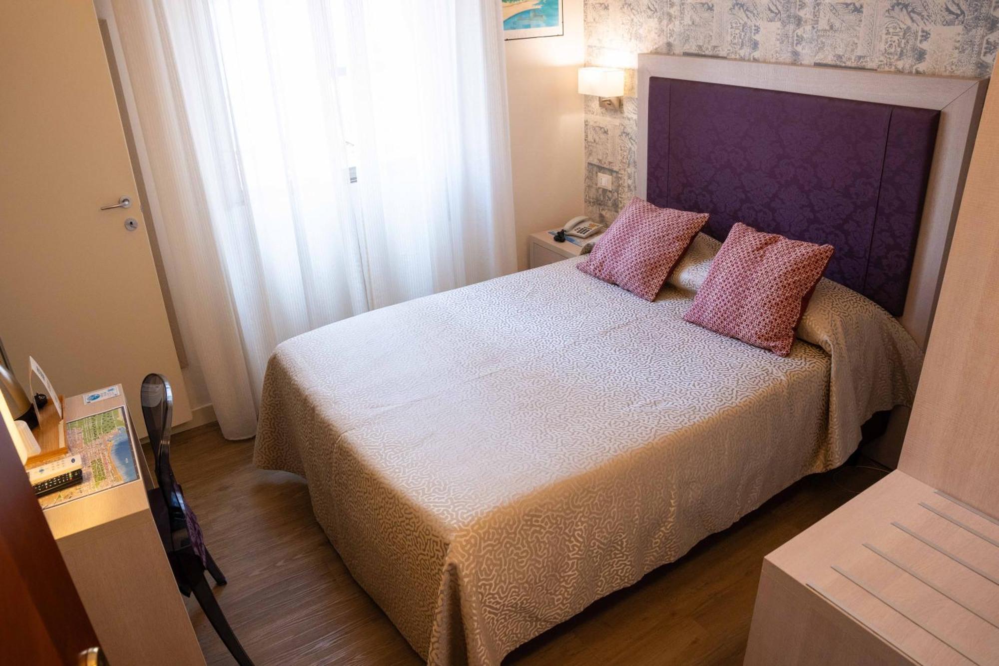 Hotel Pardini Viareggio Bagian luar foto